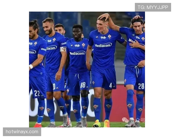 莱万遗憾无缘欧洲杯，球队晋级之路承压但状态回暖