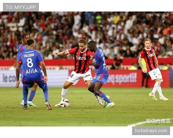 南特防线稳固，球队表现稳健迎来关键胜利