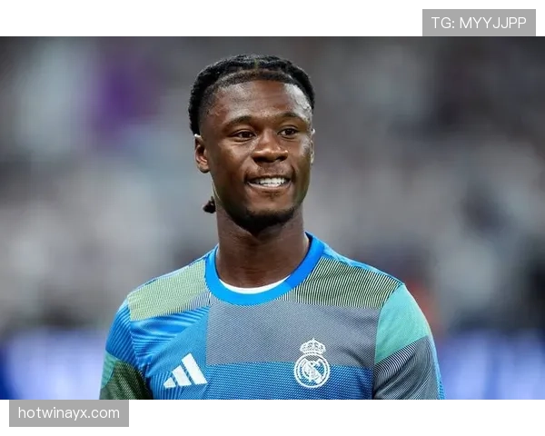 卡马文加中场核心潜力持续提升，表现稳健备受期待