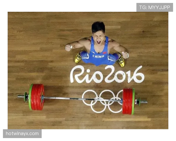 吕小军居然把健身房当成了他第二个家，这生活节奏让我酸了！